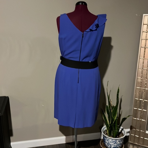 NWT TAHARI Royal Blue Sleeveless Dress With Ruffle  down Front and Belt … - Picture 3 of 13